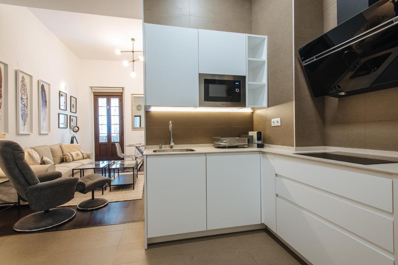 Apartamento Puerta Real - Free Parking Séville Extérieur photo