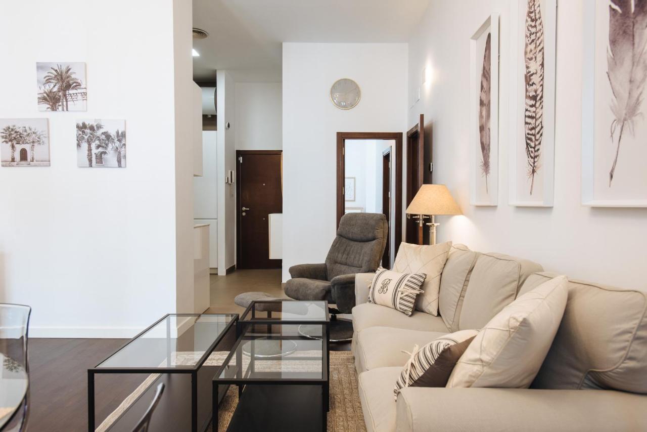 Apartamento Puerta Real - Free Parking Séville Extérieur photo