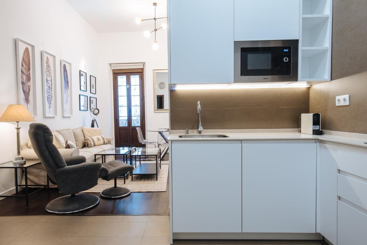 Apartamento Puerta Real - Free Parking Séville Extérieur photo